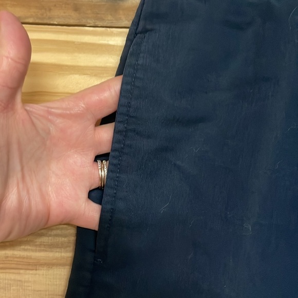 Chaps size 34 Navy Flat Front Golf Shorts with Front and Back Pockets - Picture 3 of 10